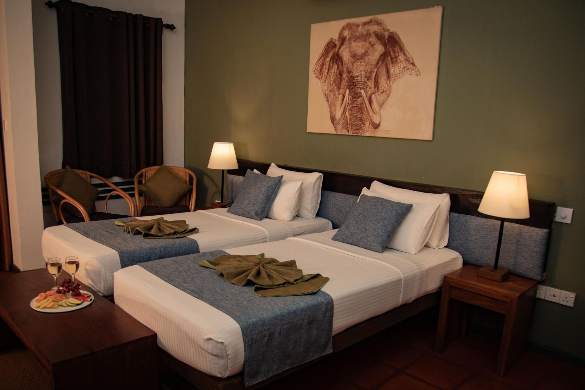 Hotel Elephant Reach Yala Extérieur photo