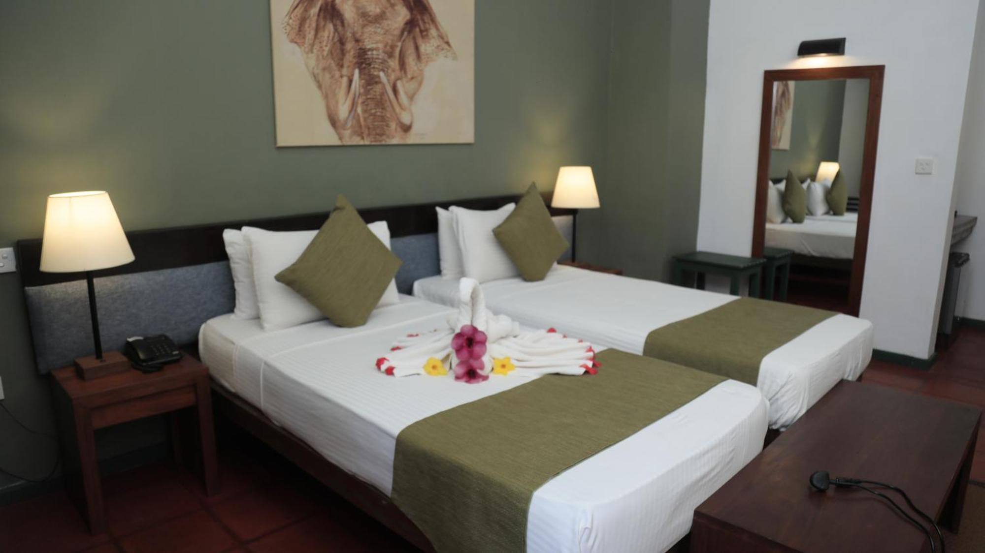 Hotel Elephant Reach Yala Extérieur photo